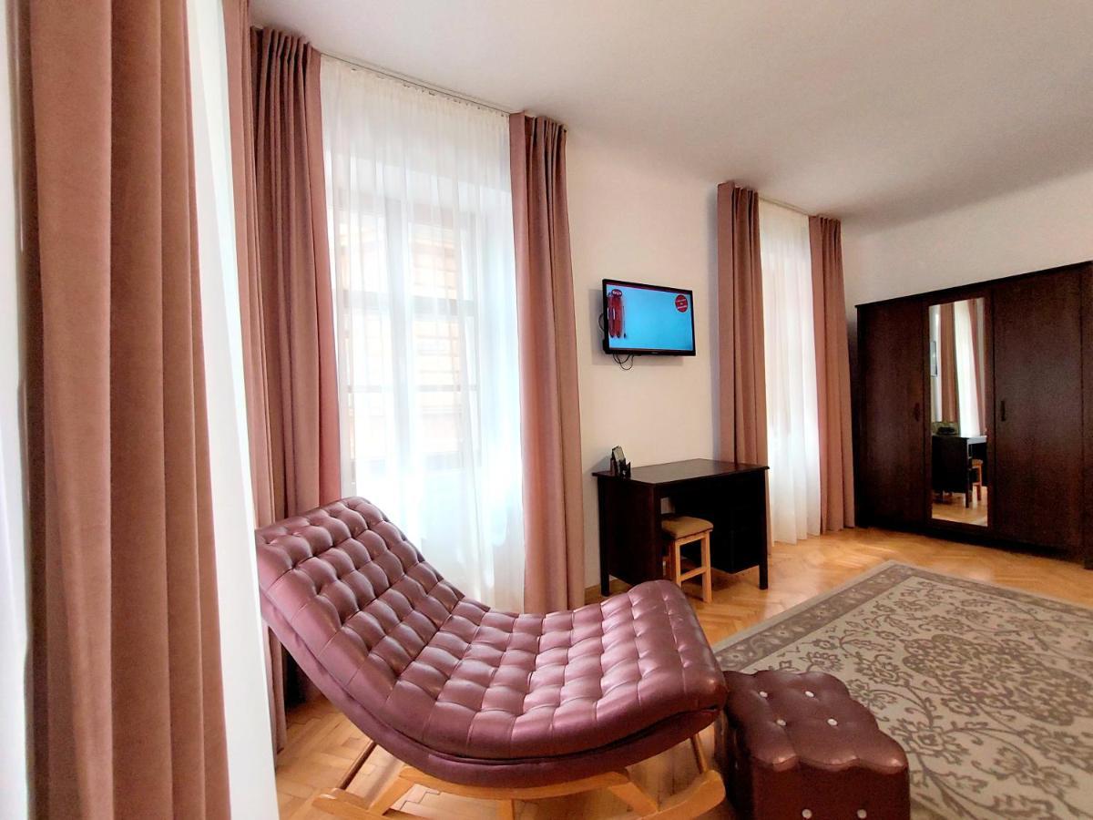 Casa Roth Apartment Brasov Ngoại thất bức ảnh