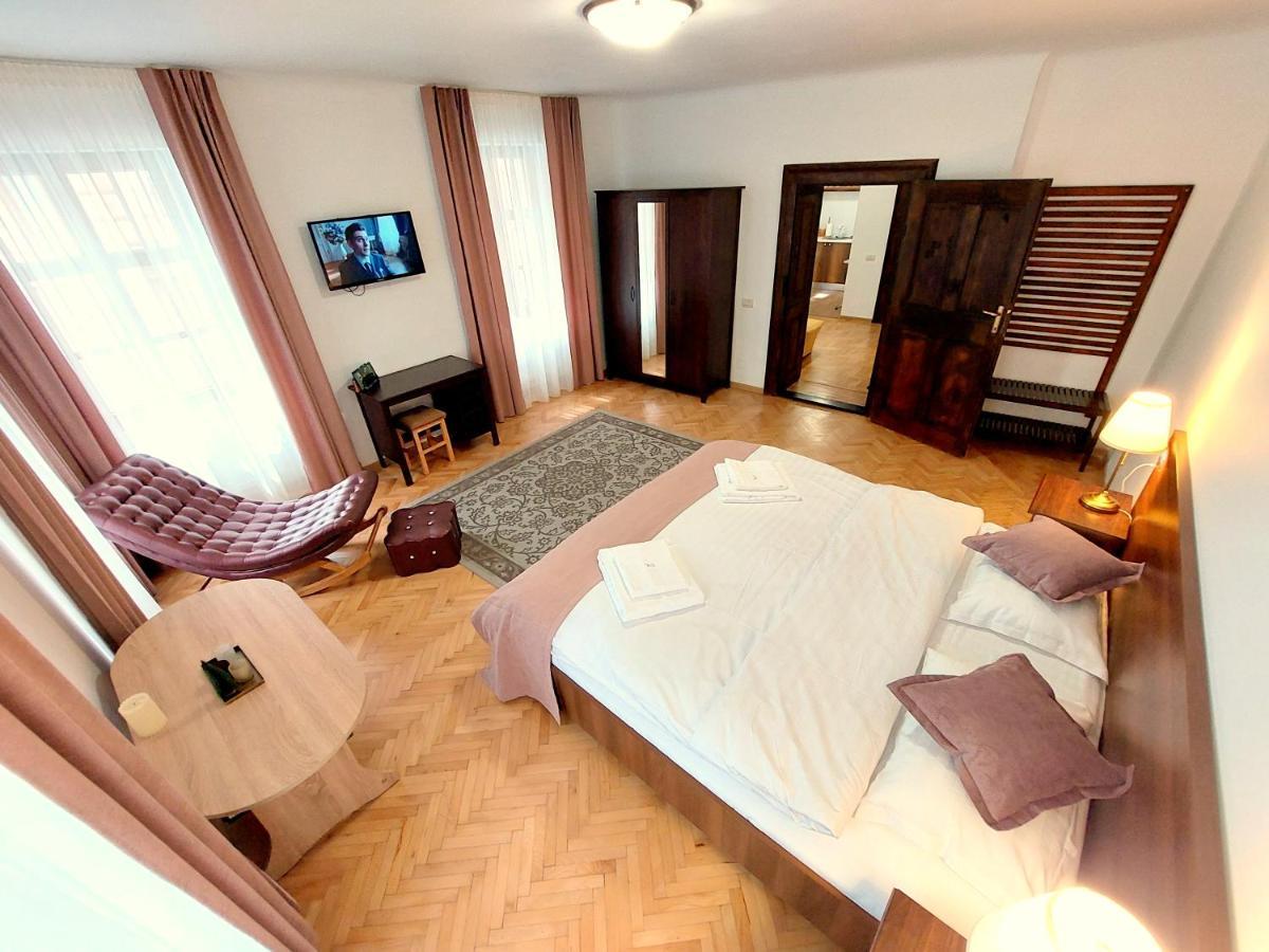 Casa Roth Apartment Brasov Ngoại thất bức ảnh